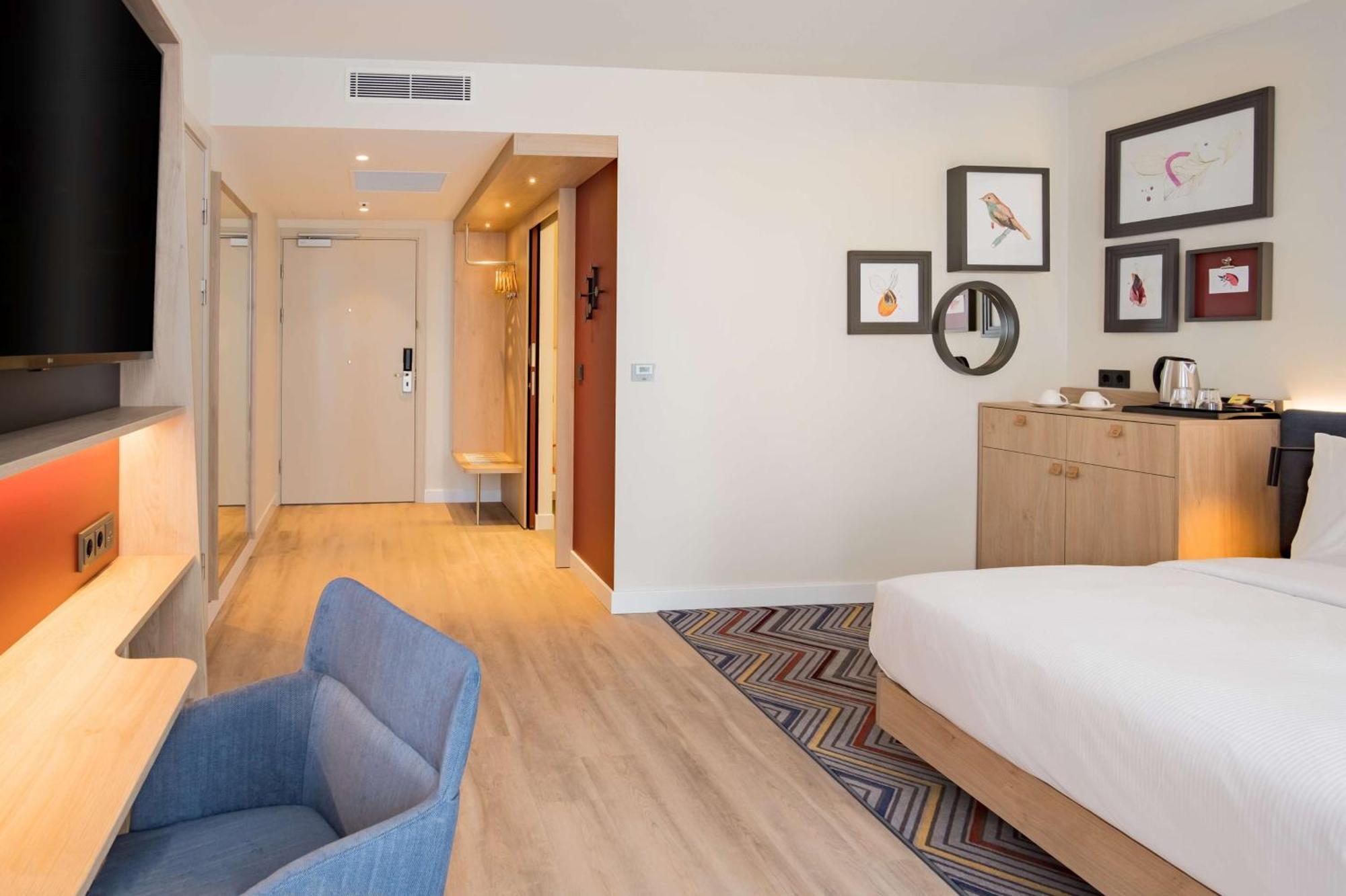 Hampton By Hilton Riga Airport Hotel Mārupe Екстериор снимка