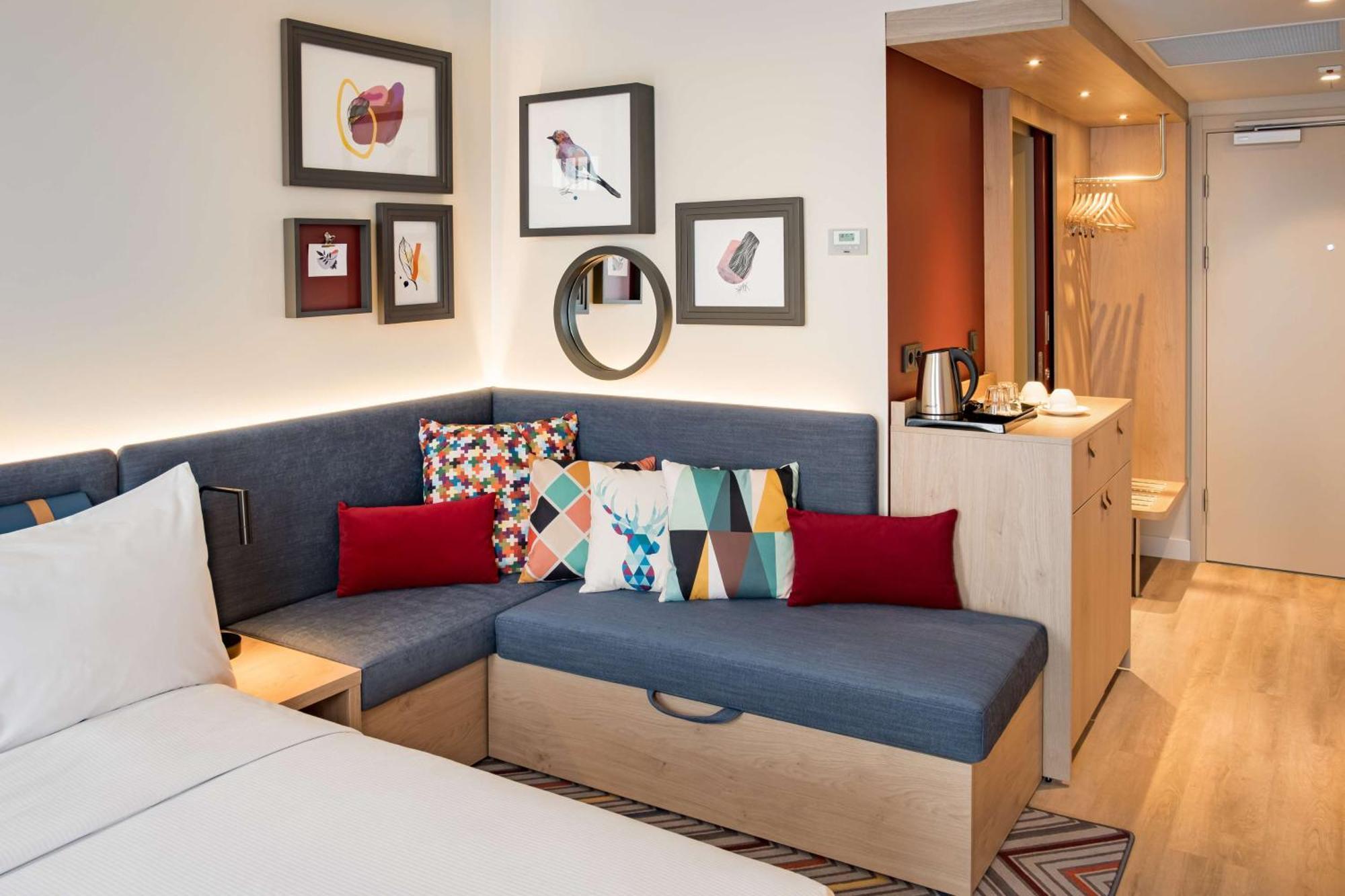 Hampton By Hilton Riga Airport Hotel Mārupe Екстериор снимка