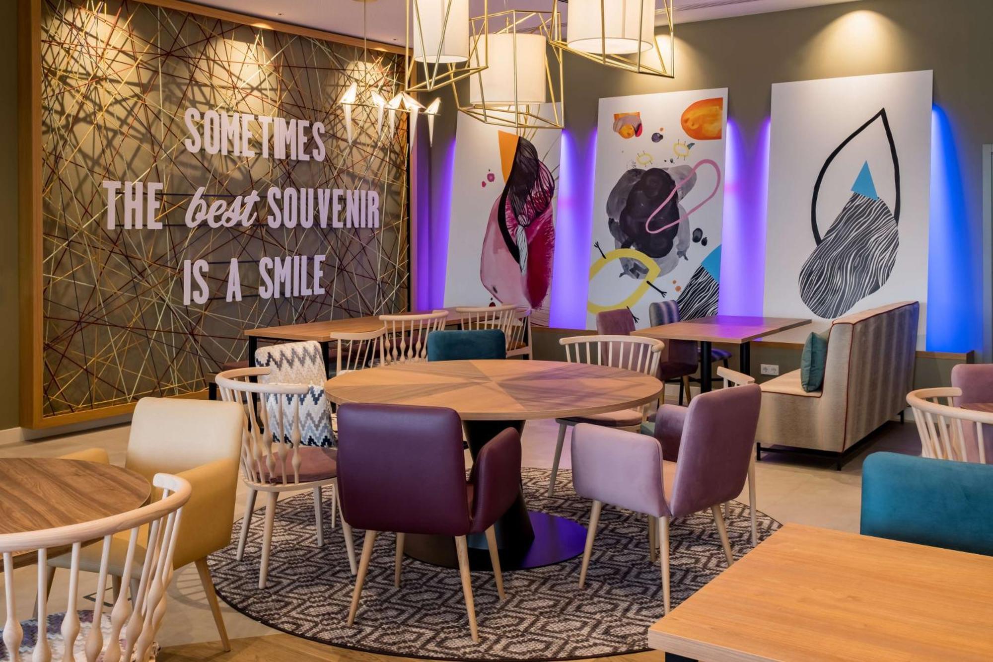 Hampton By Hilton Riga Airport Hotel Mārupe Екстериор снимка